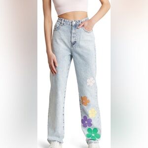 '90s Power Infinity Boyfriend Jeans